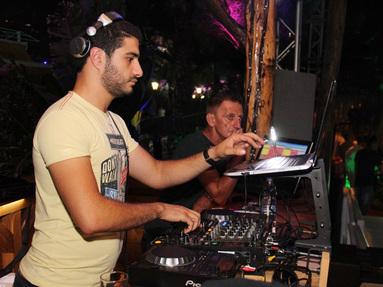The City Of Carousal Beach Party Part 2